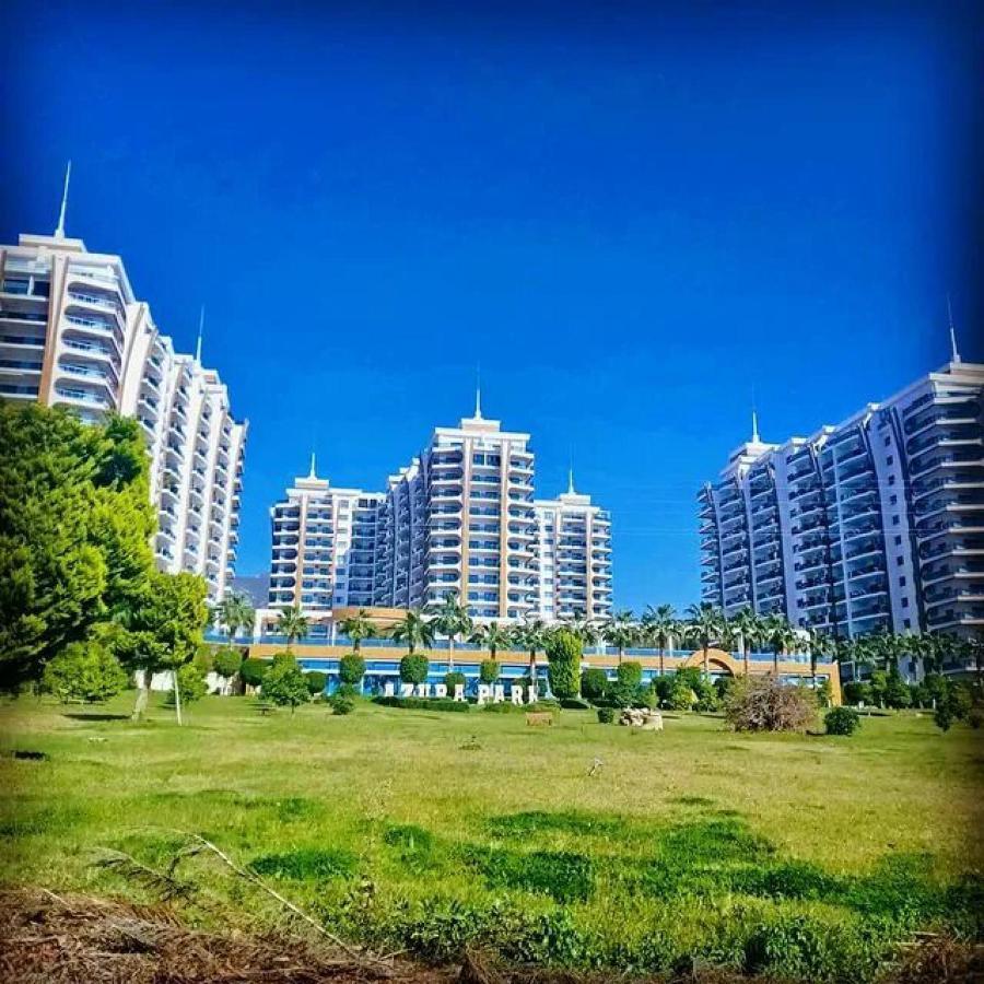 Daire Azura Park -- шикарное место для вас -- вид на море, на бассейн, горный воздух и свой пляж - забронируйте сейчас *