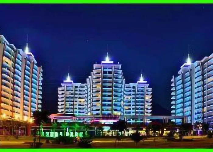 Azura Park Residence -- Шикарное Место Для Вас -- Вид На Море, На Бассейн, Горный Воздух И Свой Пляж - Забронируйте Сейчас