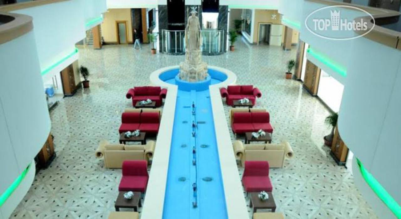 Azura Park -- шикарное место для вас -- вид на море, на бассейн, горный воздух и свой пляж - забронируйте сейчас Apartment *
